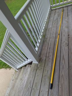 11 Foot Light Bulb Changer