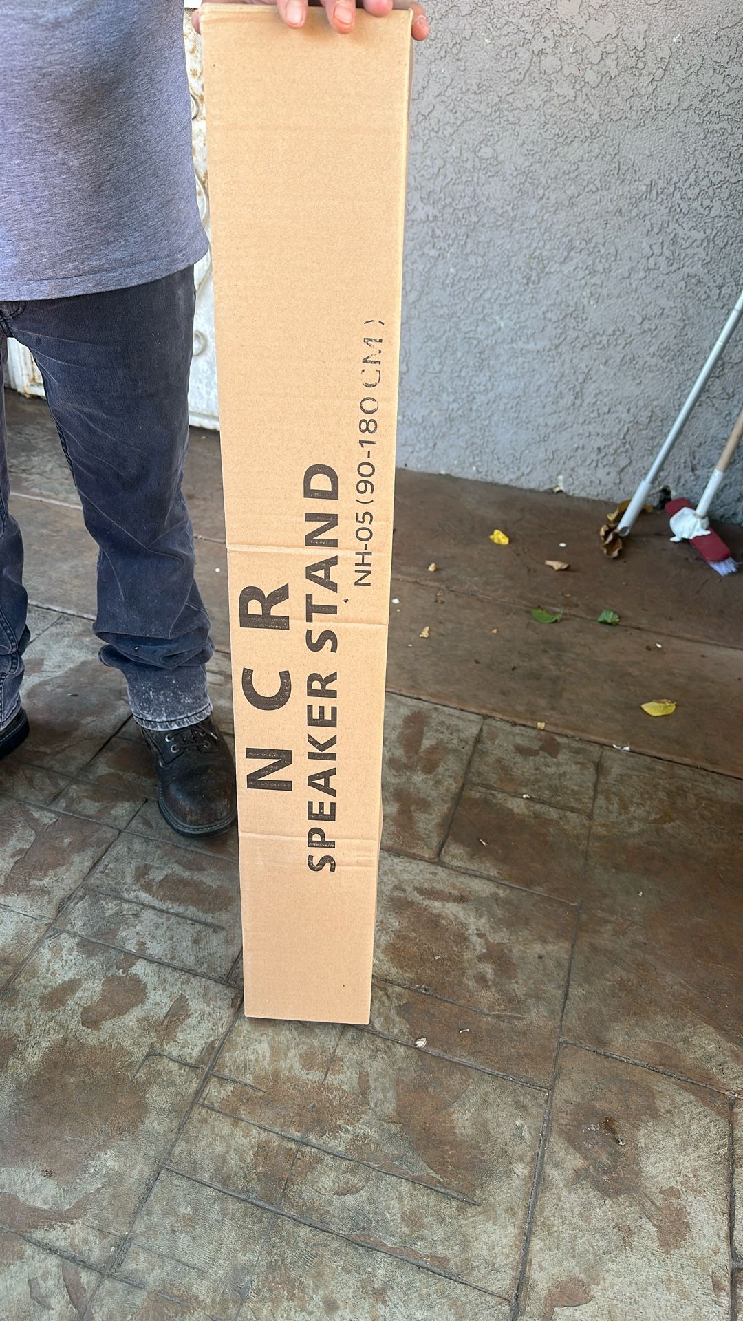 Para Speaker