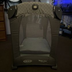 Playpen Travel Crib