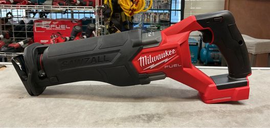 Milwaukee M18 Fuel Gen-2 Brushless Sawzall Reciprocating Saw