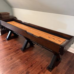 9ft Shuffle Board Table