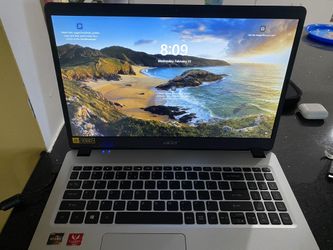 ⭐️⭐️Acer laptop⭐️⭐️ make an offer