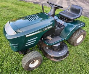 CRAFTSMAN TRACTOR / MOWER
