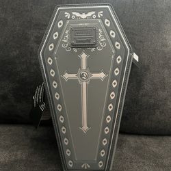 Loungefly Dracula Coffin Limited Edition
