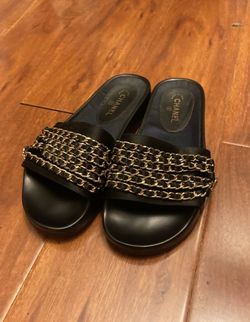 Chain sandal