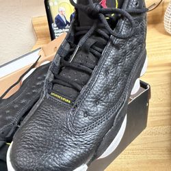 Air Jordan 13 Retro Use Boys Size 5