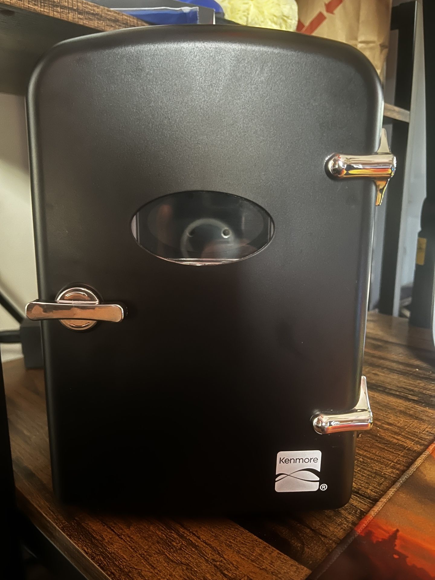 Black Kenmore mini fridge 
