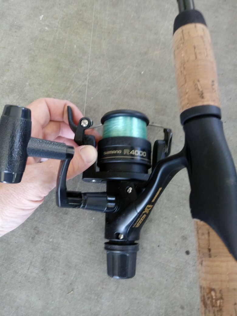 Shimano Scabard Fishing Rod R4000 for Sale in Leesburg, FL - OfferUp