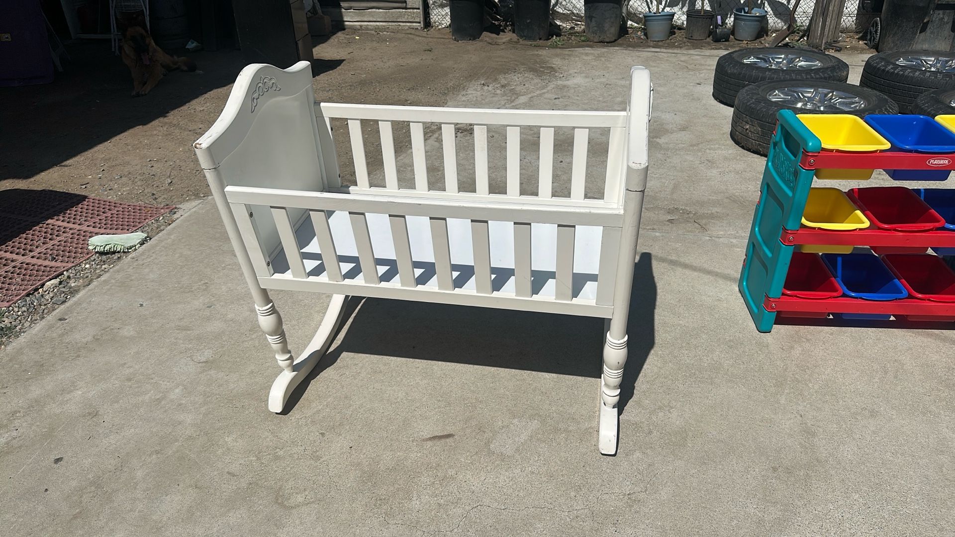 Used Baby bassinet