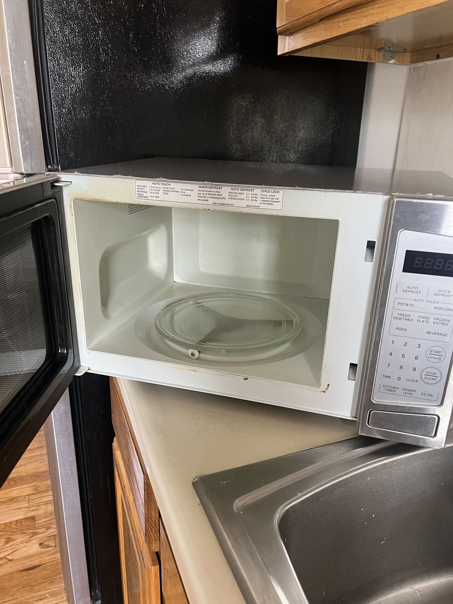 LG microwave