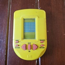 Connect 4 Handheld Game