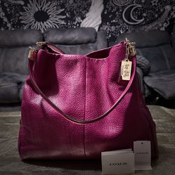 Vintage Coach Pink Hobo Bag  shoulder bag