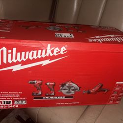 New Milwaukee Power Tool Set… 