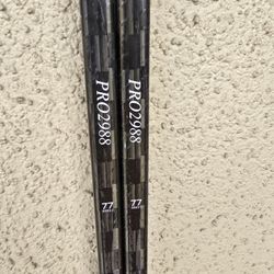 Pro Stock Hockey Sticks - Right Hand Nylander Curve. 