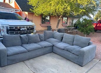 Sectional sofa couch