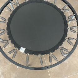 trampoline -exercise-mini-rebounder -cardio
