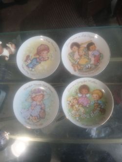 Porcelain plates