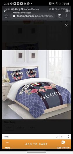 Full/Queen Duvet Set With 2 Pillow Cases