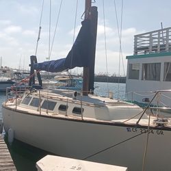 36' Sailboat 