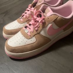 Air Force’s  size 12