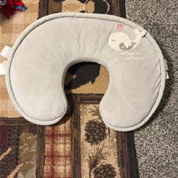 Breast Feeding Pillow