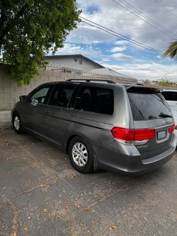 Vendo honda odyssey 2009 titulo limpio en buenas condiciones