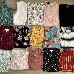 $15 FOR ALL - 15 pieces Lot of Women’s Junior’s Clothing Clothes XS Small T-Shirt Top Shirt Tank Crop