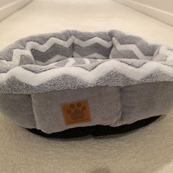 Snoozzy Round Pet Bed