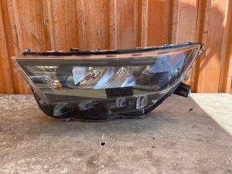 Front headlight Toyota RAV4 let driving side 2017-2022 OEM