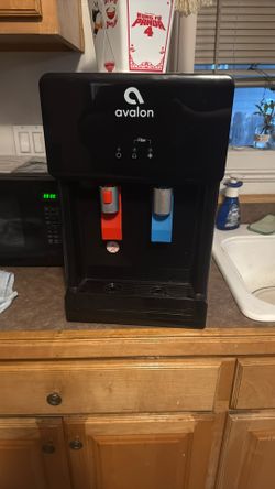 Counter Top Water Dispenser