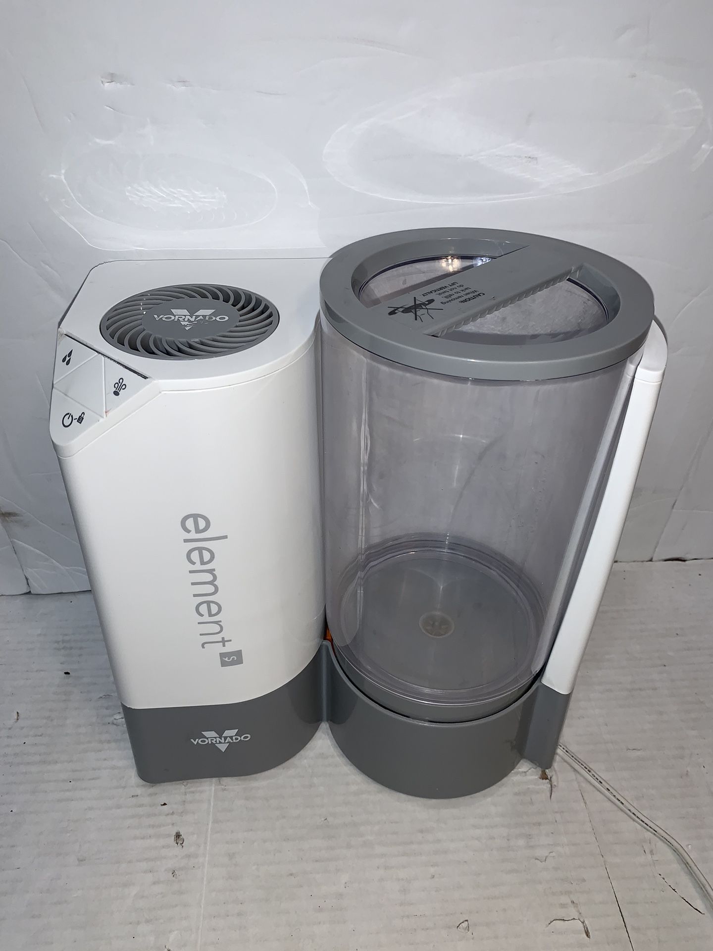 Vornado Element S Air + Vaporizer Steam Humidifier aromatherapy Home