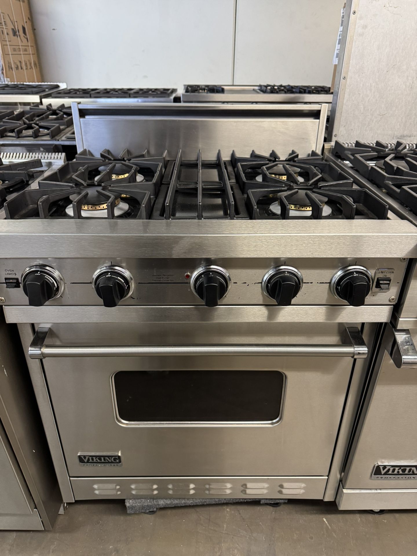 Viking 30” Stainless Steel Gas Range Stove