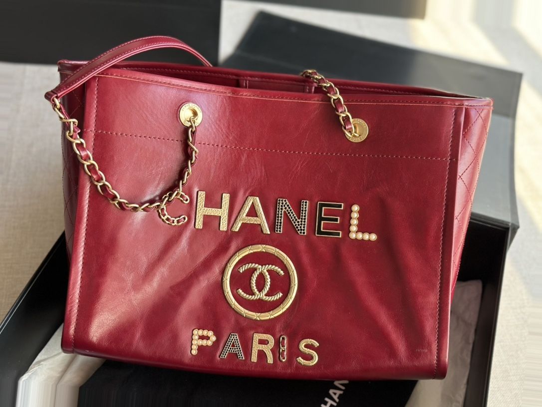 Chanel Shopping Bags 35 2