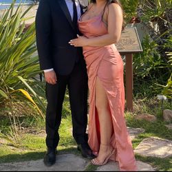 Dress Only Worn Once 