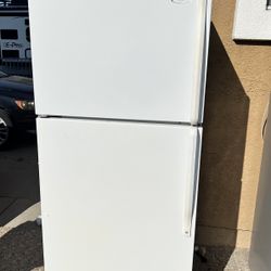 Whirlpool Refrigerator 