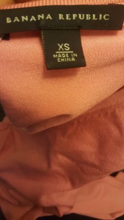 Banana republic xs pink long sleeve blouse