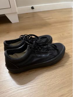 Black Vans