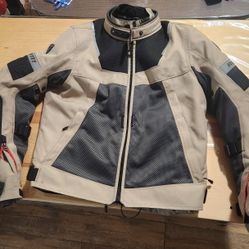 REV'IT! Tornado 4 H2O Jacket (Size: Large)
