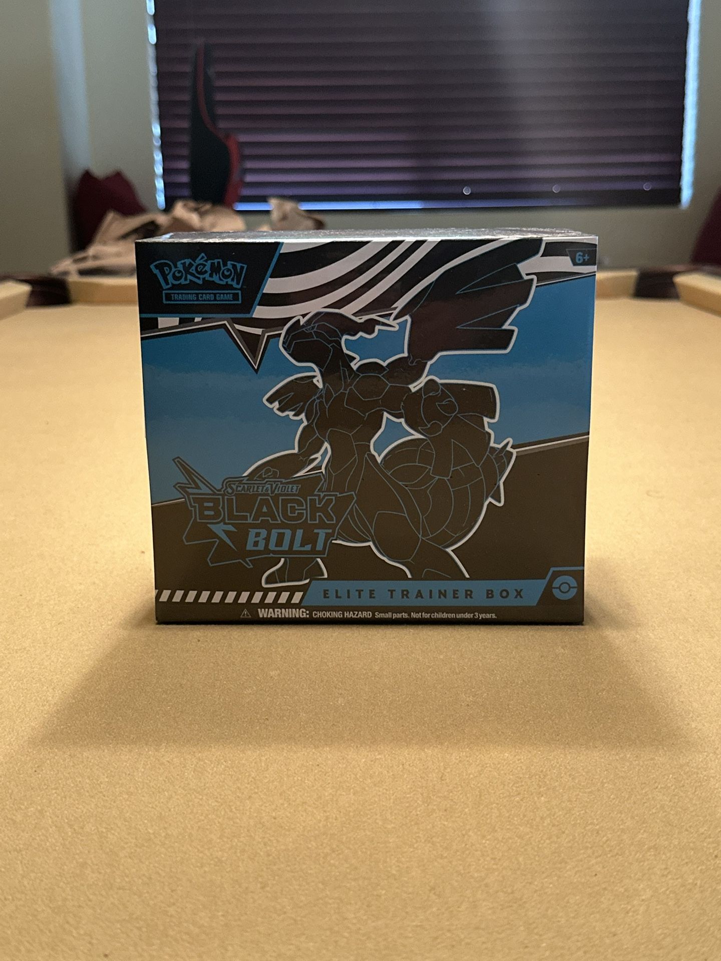 Pokémon Trading Card Game: Scarlet & Violet— Black Bolt Elite Trainer Box ETB (New)