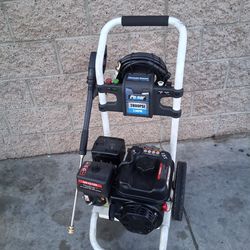PULSAR PRESSURE WASHER 2800 PSI