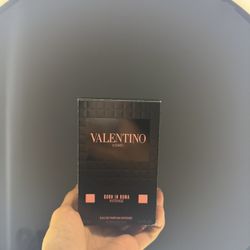Valentino 