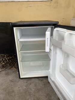 Personal Refrigerator 