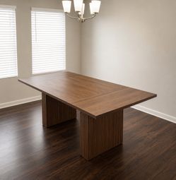 78” rectangular Dining table 🪵