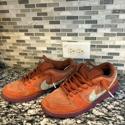 Nike SB Dunk Low Mystic Red 10.5