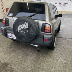 1999 Toyota Rav4