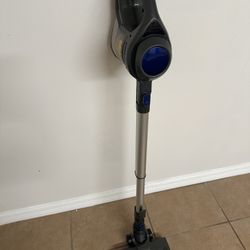 MOOSOO Cordless Vacuum — Excellent Condition (No Charger)