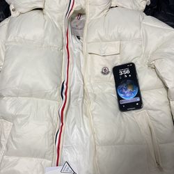 Moncler Puffer 