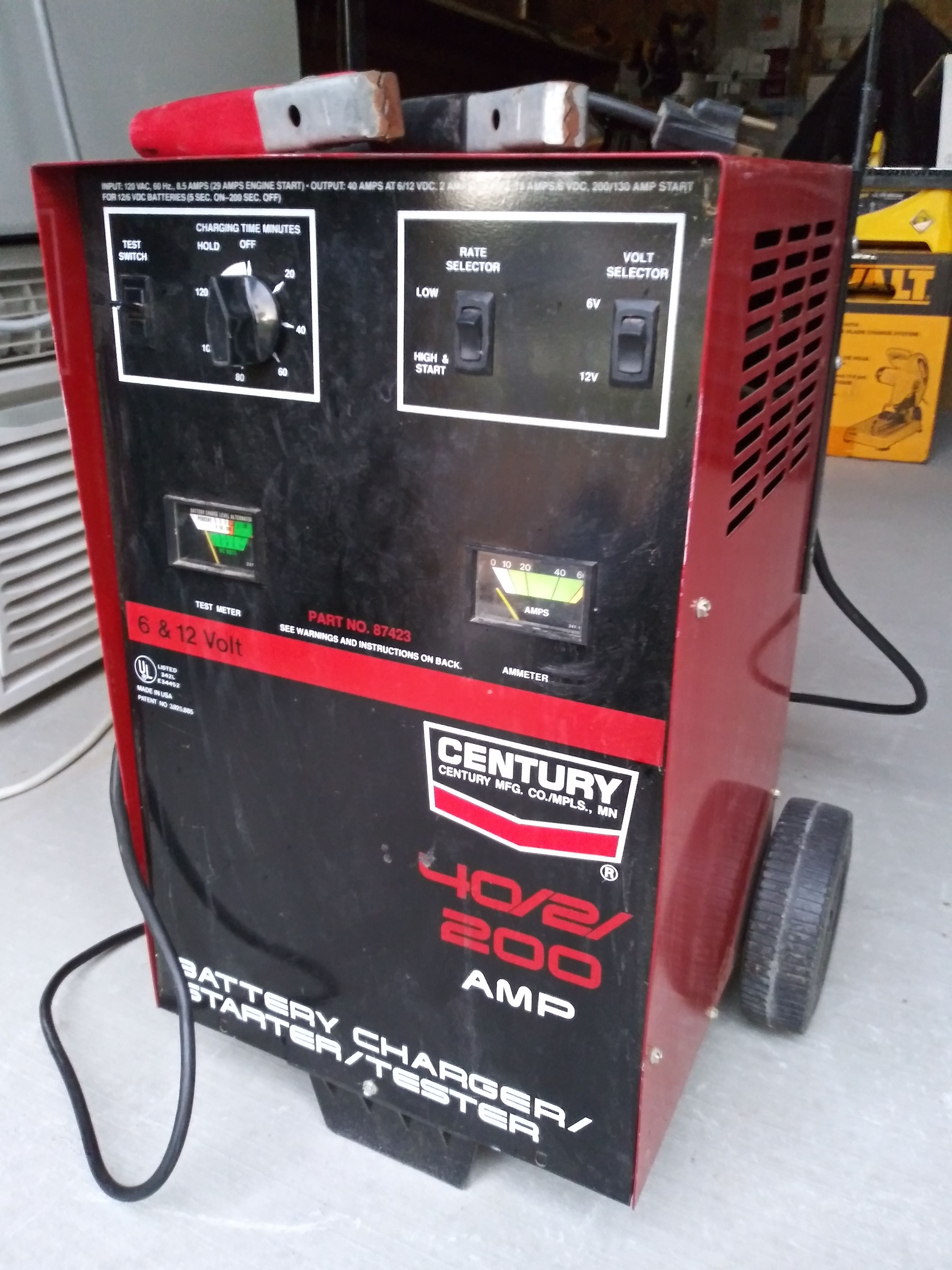 Century 87423 Automotive Battery Charger Starter Tester - Like New for Sale  in Las Vegas, NV - OfferUp