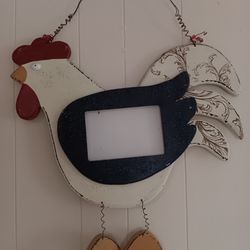 Picture Frame. Large Wooden Chicken Picture Frame