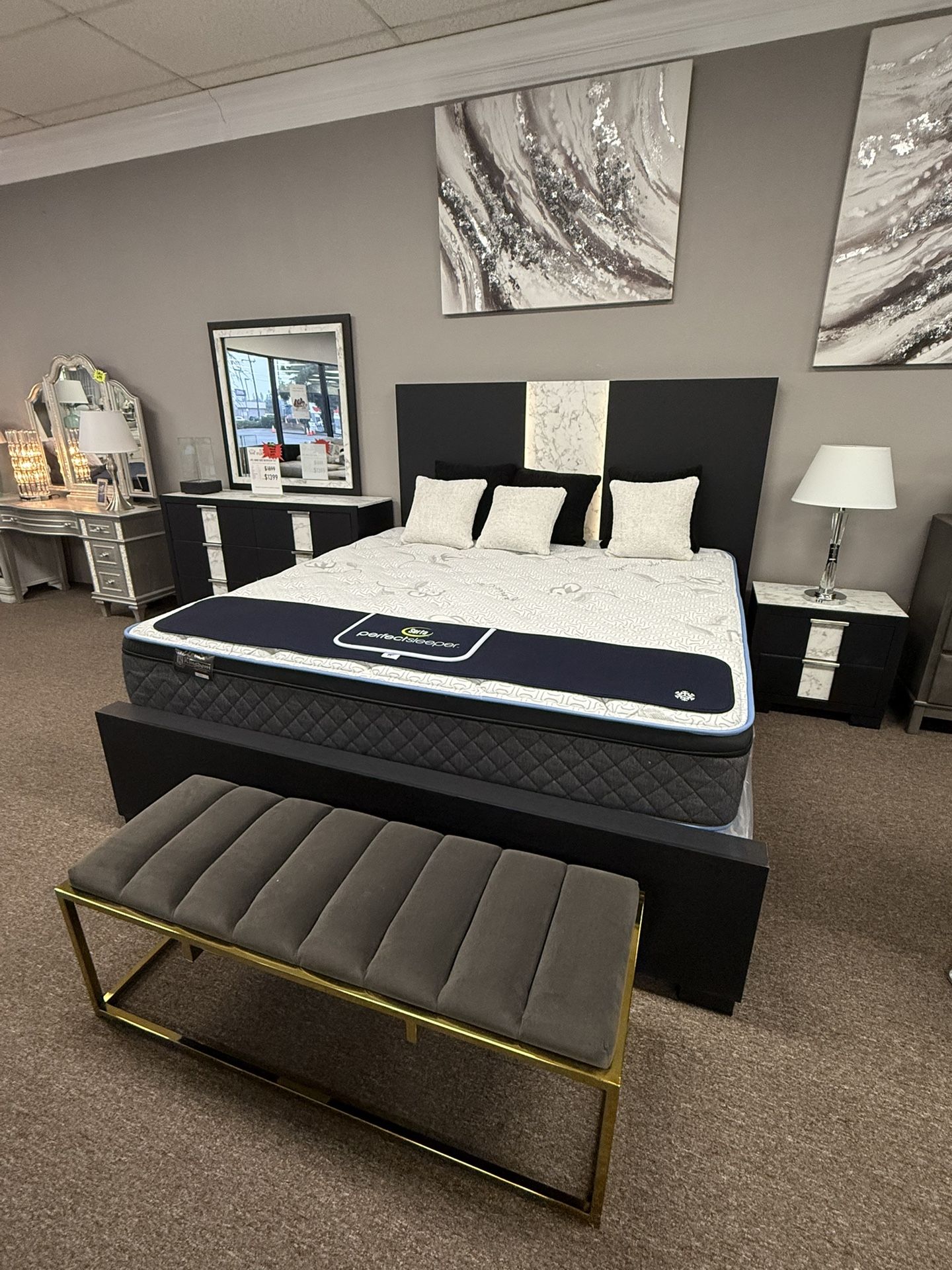 4 Pc King Bedroom Set 